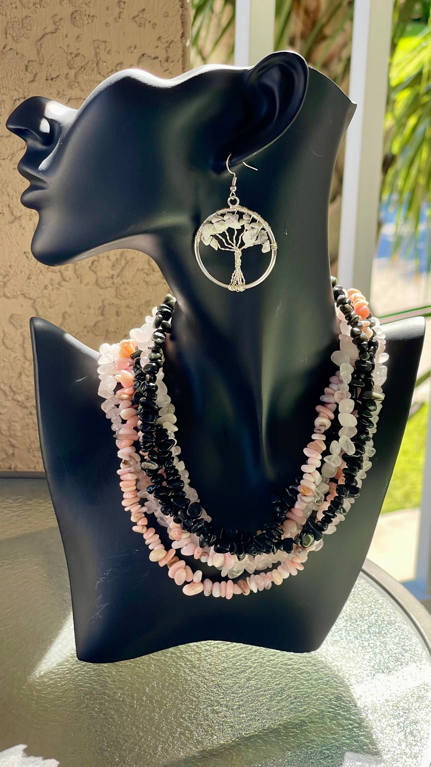 Howlite