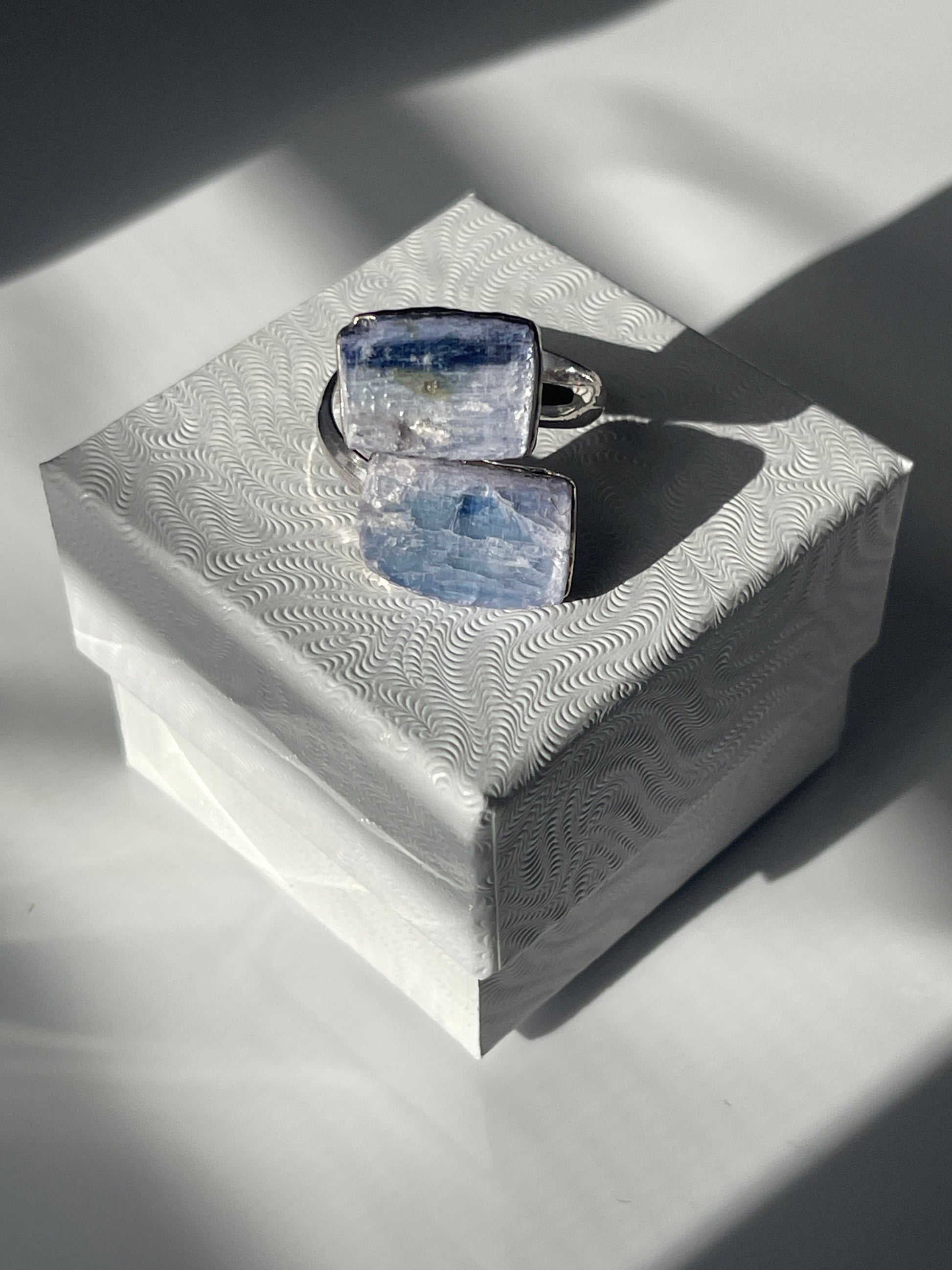 Blue Kyanite adjustable ring silver plated in studio 