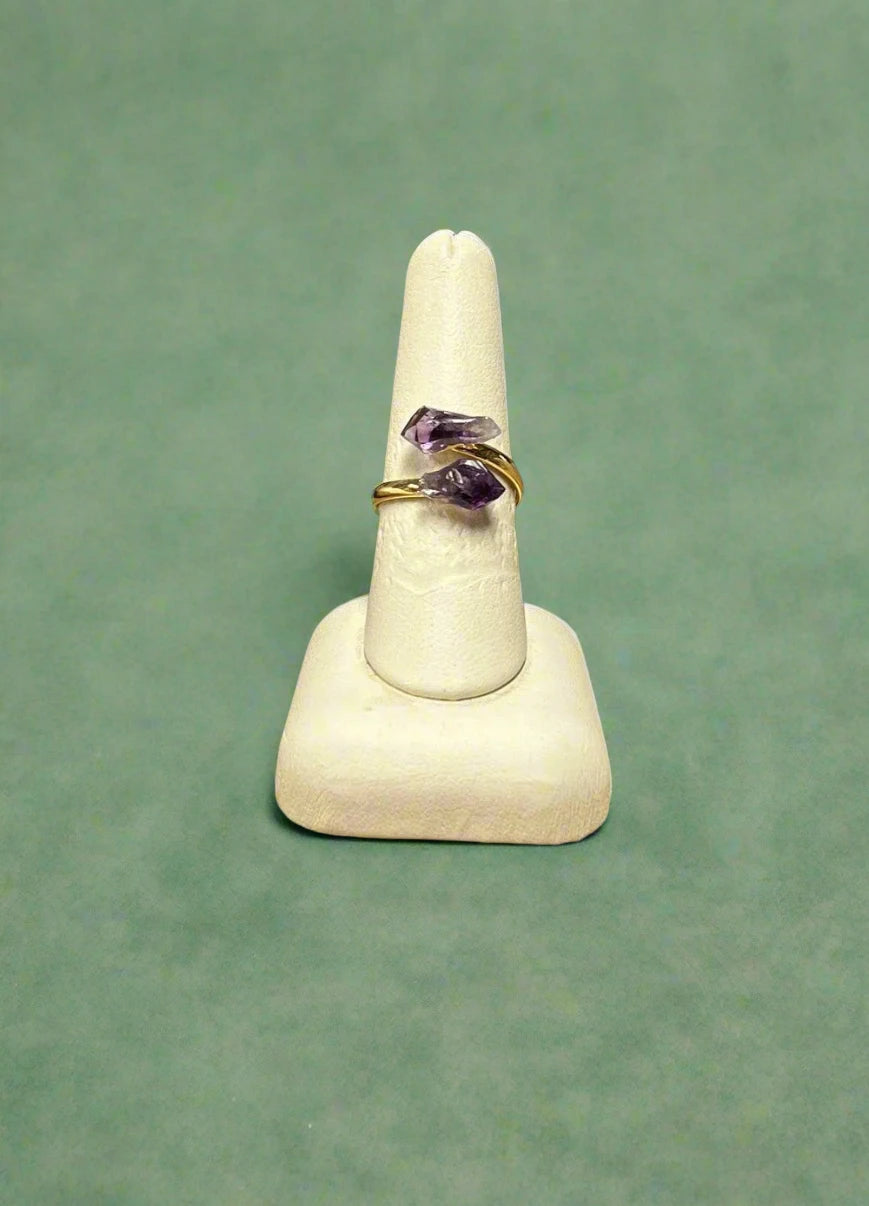 Amethyst Point Adjustable Ring - Gold 